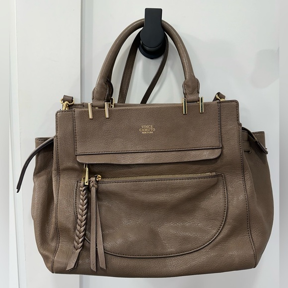 Vince Camuto Purse🤎 - Picture 1 of 6